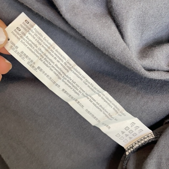 Wildfox Roommate of the Year My Dog Keke Tee NEW - Picture 6 of 10